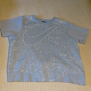 NIKE short sleeve crop top